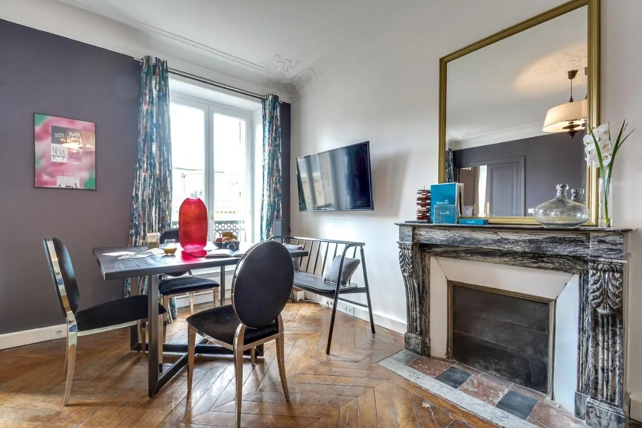 Sweett - Rue De Rivoli Apartment Paris France